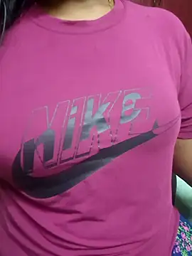 Snapshot of tamil-Diya90 chatting on February 4, 10:04 pm tamil-Diya90 online show from February 4, 10:04 pm