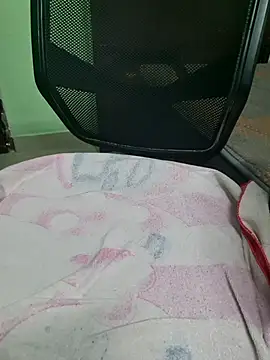 Snapshot of tamil-Diya90 chatting on February 6, 10:29 am tamil-Diya90 online show from February 6, 10:29 am