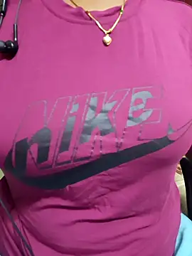 Snapshot of tamil-Diya90 chatting on February 10, 4:33 pm tamil-Diya90 online show from February 10, 4:33 pm