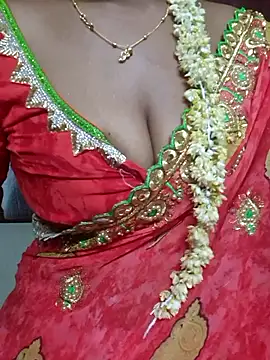 Snapshot of tamil-Diya90 chatting on May 5, 7:00 pm tamil-Diya90 online show from May 5, 7:00 pm