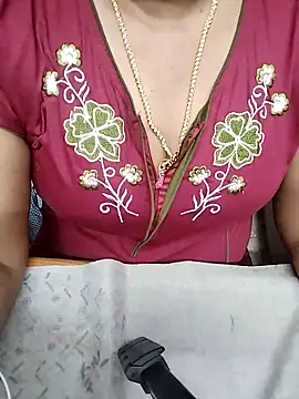 Snapshot of tamil-monisha chatting on February 10, 5:17 pm tamil-monisha online show from February 10, 5:17 pm