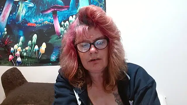 ladylavende3 online show from November 21, 4:27 pm