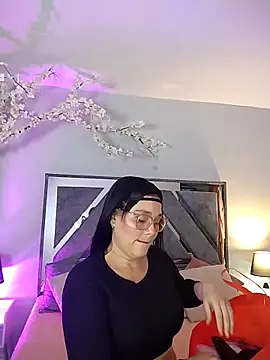 Astrid williams online show from March 11, 2:28 am