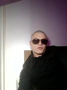 Snapshot of bulochnik chatting on January 11, 10:26 pm bulochnik online show from January 11, 10:26 pm