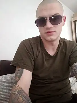 Snapshot of bulochnik chatting on January 12, 12:21 pm bulochnik online show from January 12, 12:21 pm