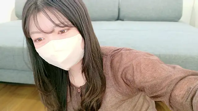 Snapshot of __Yui_ chatting on April 6, 3:59 am Yui online show from April 6, 3:59 am