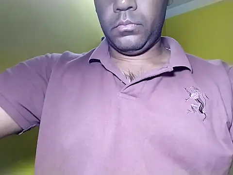 Snapshot of Lucky___05 chatting on February 21, 2:29 pm Lucky 05 online show from February 21, 2:29 pm