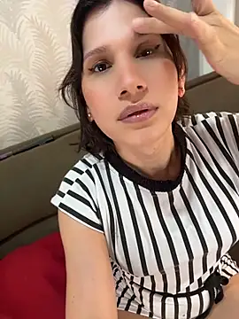 Snapshot of milablossom01 chatting on July 20, 4:09 pm milablossom01 online show from July 20, 4:09 pm