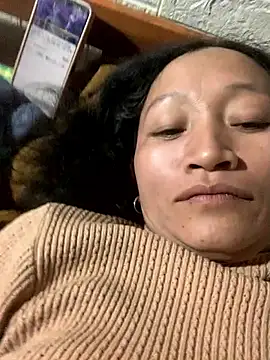 donaaa2 online show from February 18, 2:13 pm