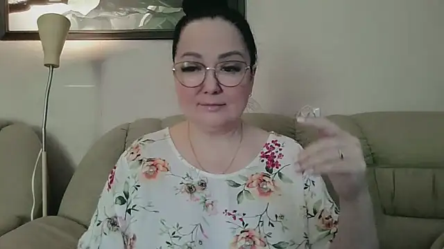 infinity loveliness online show from March 9, 8:07 am