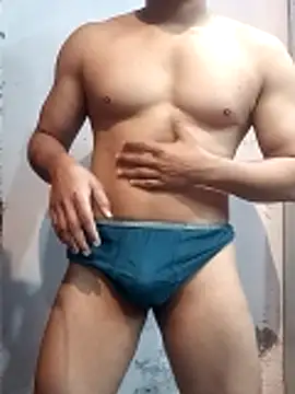 ravi18122 online show from February 26, 6:18 pm