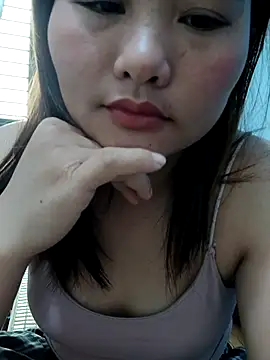 Snapshot of Sweet--Sexy chatting on April 21, 6:31 am Sweet--Sexy online show from April 21, 6:31 am