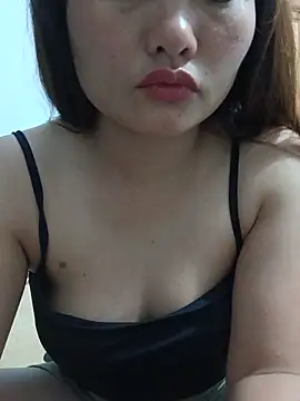 Snapshot of Sweet--Sexy chatting on May 14, 7:20 pm Sweet--Sexy online show from May 14, 7:20 pm