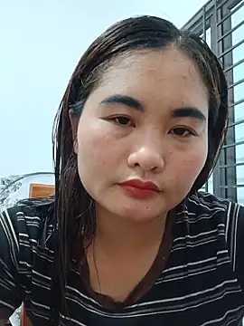 Snapshot of Sweet--Sexy chatting on May 19, 1:28 pm Sweet--Sexy online show from May 19, 1:28 pm