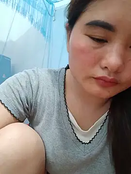Snapshot of Sweet--Sexy chatting on May 25, 1:39 pm Sweet--Sexy online show from May 25, 1:39 pm
