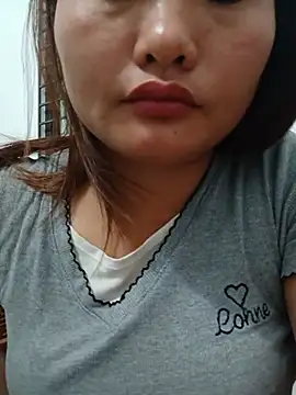 Snapshot of Sweet--Sexy chatting on May 31, 6:31 pm Sweet--Sexy online show from May 31, 6:31 pm