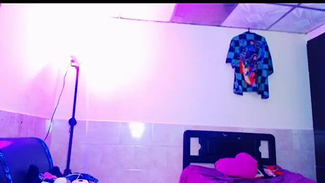 jazmin wolf online show from February 23, 11:40 am