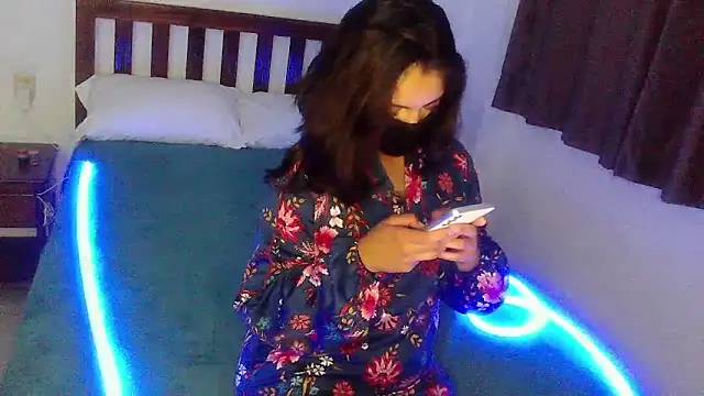 Snapshot of cubomarina chatting on January 12, 7:46 am cubomarina online show from January 12, 7:46 am