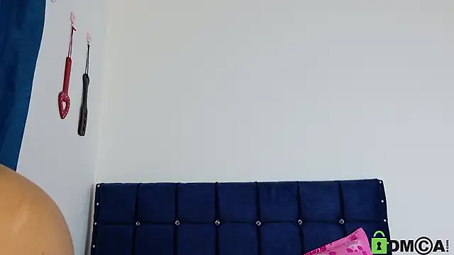 Snapshot of sweet_posionx chatting on February 13, 10:50 pm sweet posionx online show from February 13, 10:50 pm