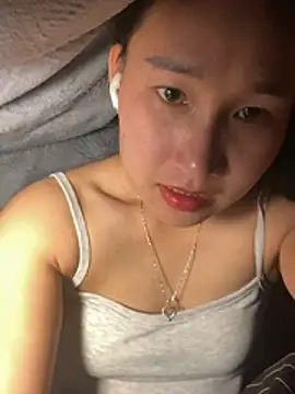 Snapshot of siorin_24 chatting on January 12, 2:33 pm siorin 24 online show from January 12, 2:33 pm