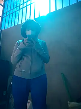 lina loveee online show from February 15, 3:03 am