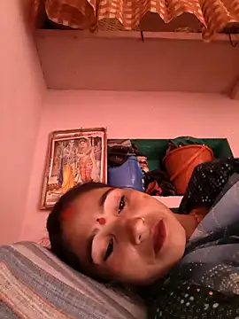 lodhi8080 online show from April 10, 7:46 am