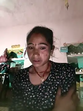 lodhi8080 online show from April 12, 8:25 pm