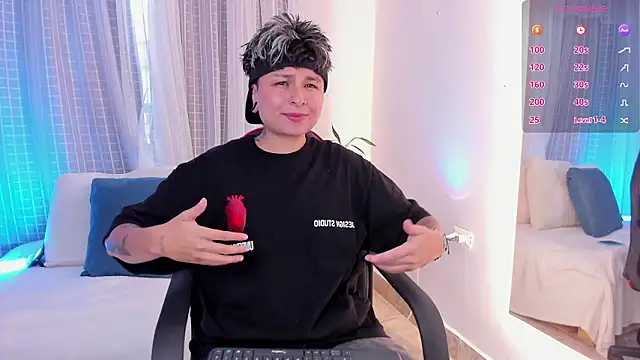 Zury Ramirez online show from March 23, 10:03 pm