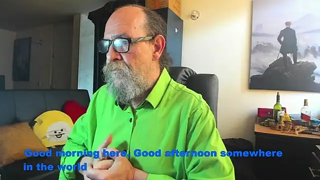 Uncle Hottie online show from May 30, 3:42 pm