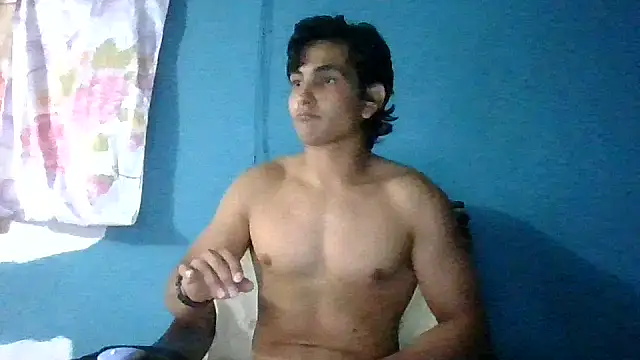 Snapshot of Xaviervtg chatting on April 4, 1:37 am Xaviervtg online show from April 4, 1:37 am