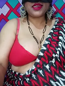 Hot-BHABHI696 online show from May 13, 5:32 pm