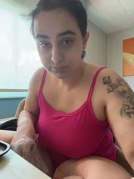 LadyxOnyx online show from April 17, 4:43 pm