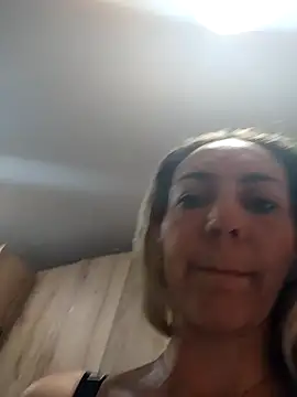 Snapshot of Monita_Med chatting on February 15, 12:36 pm Monita Med online show from February 15, 12:36 pm