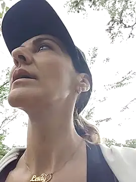 Monita Med online show from April 5, 1:30 pm