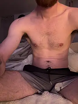 Snapshot of Iconnue chatting on February 7, 5:00 am Iconnue online show from February 7, 5:00 am