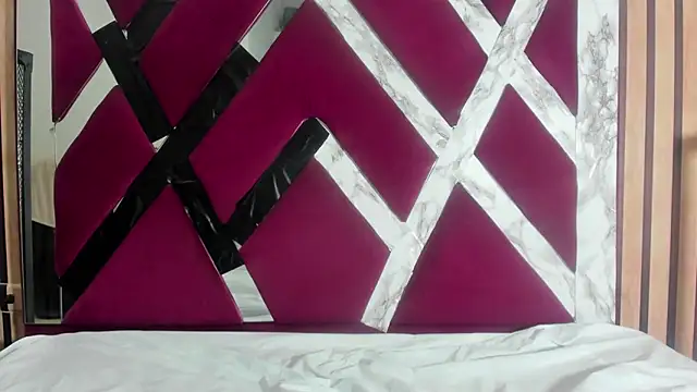 jhonaEstrada online show from January 9, 2:58 am