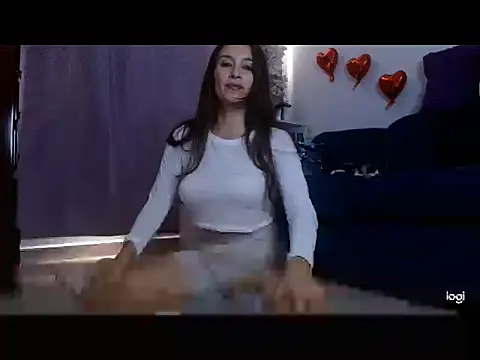 Almaglow  online show from February 17, 7:53 pm