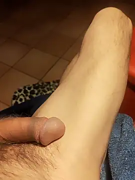 Snapshot of TAMI61 chatting on February 1, 2:37 pm TAMI61 online show from February 1, 2:37 pm