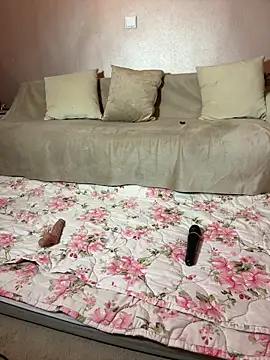 Snapshot of Elkinga_nana chatting on February 25, 11:14 pm Elkinga nana online show from February 25, 11:14 pm