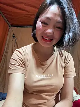 Some-03 online show from April 1, 1:41 pm