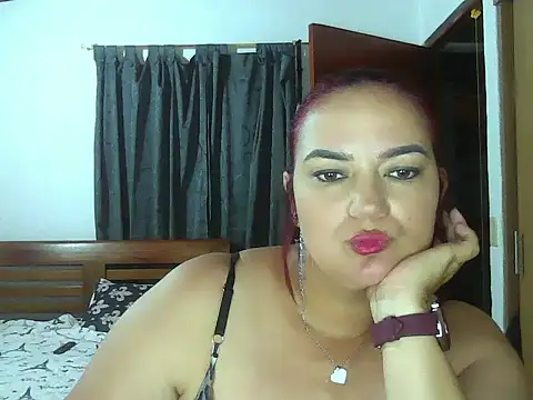 Roja tentacion online show from May 17, 5:05 am