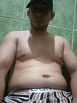 paladito01 online show from March 19, 4:27 am