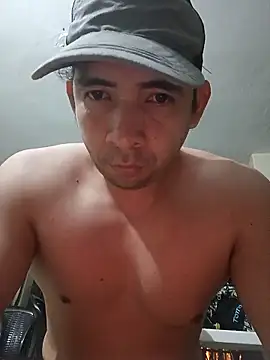 paladito01 online show from April 8, 6:24 am