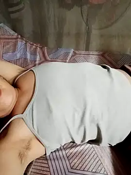 vanvan005 online show from June 16, 11:51 pm