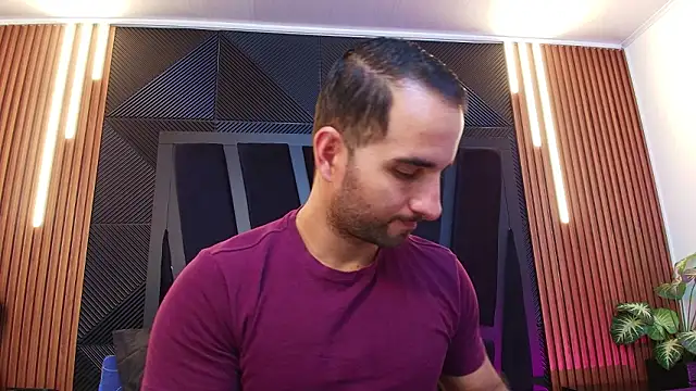 Snapshot of lorenzo_walker_1 chatting on February 11, 5:29 pm lorenzo walker 1 online show from February 11, 5:29 pm