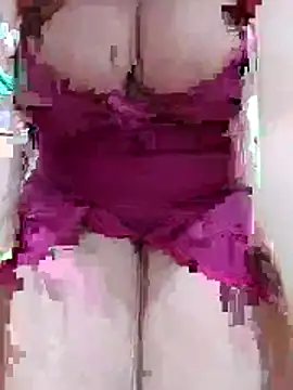 Snapshot of shahd0019 chatting on February 27, 9:04 pm shahd0019 online show from February 27, 9:04 pm