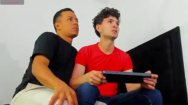 camilo model online show from March 12, 2:18 am