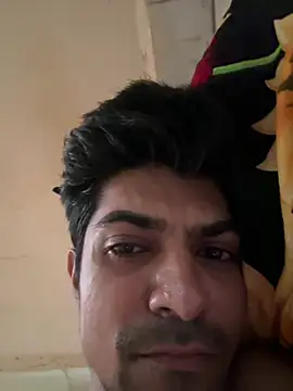 Snapshot of zxcvgf12300 chatting on May 16, 10:12 am zxcvgf12300 online show from May 16, 10:12 am