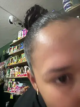 lannabellx online show from March 1, 3:19 am