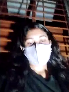Snapshot of queenneha69 chatting on June 15, 5:26 pm queenneha69 online show from June 15, 5:26 pm